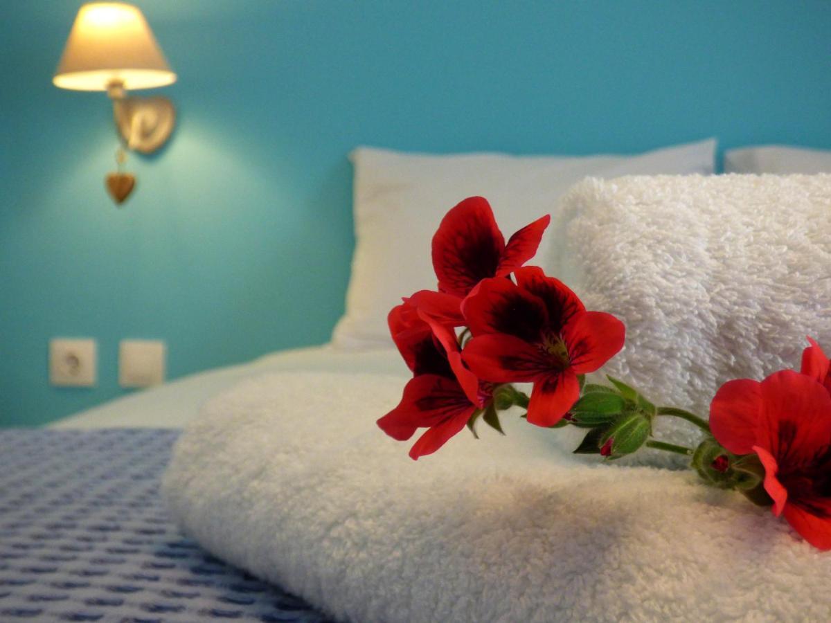 Tasoula Guest House Adamantas  Luaran gambar