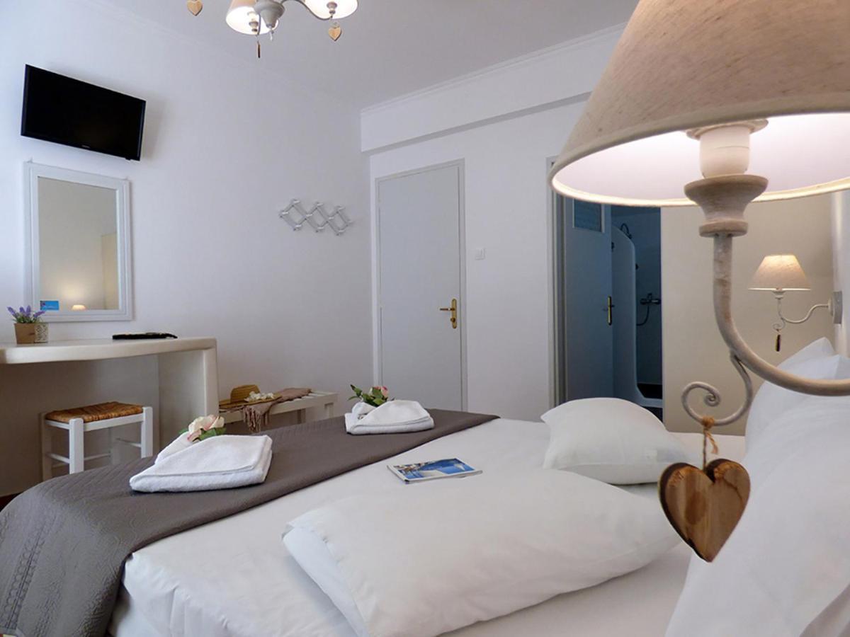 Tasoula Guest House Adamantas  Luaran gambar